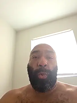 Bearhoney843 live sex cam