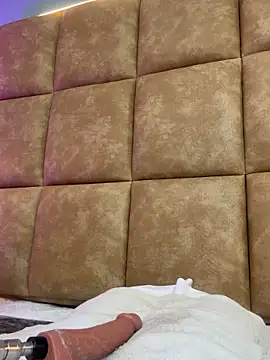 Natalia_Saenz_'s cam snapshot