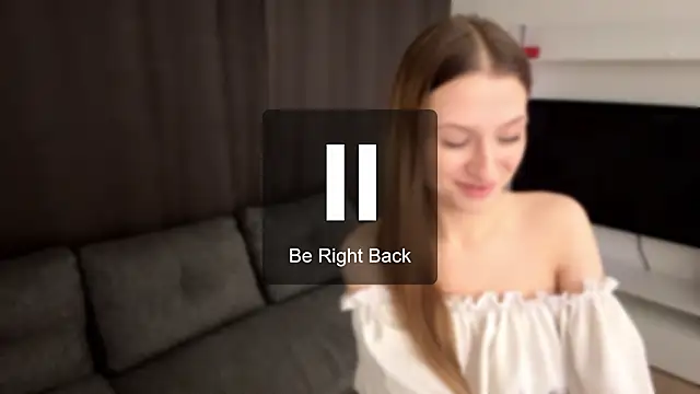 LunarKiss live sex cam