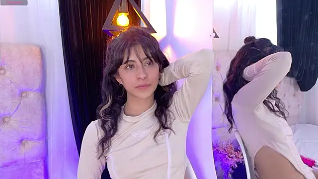 Alyssa_jones's cam snapshot