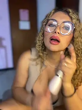 TianaRios_Pink's cam snapshot