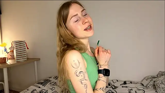 Flexiblegirl live sex cam