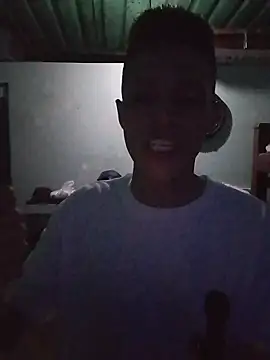 elinnki's cam snapshot