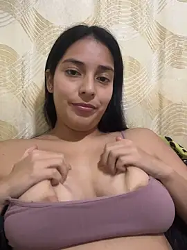 ariana_sweet87's cam snapshot