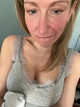 sophiasloane's cam snapshot