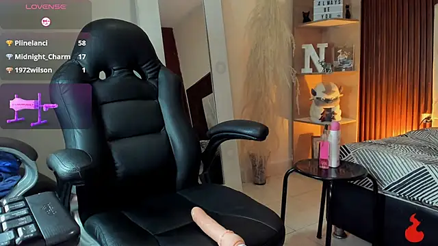 AMARA_BRUNET's cam snapshot