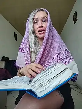 MAGDALAKOVANOVA's cam snapshot