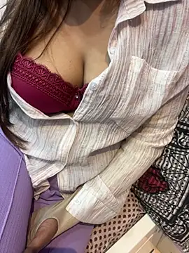 Curvy_Ambika's cam snapshot