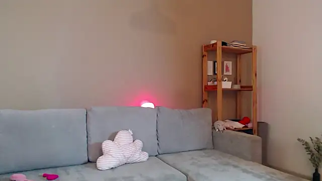 eroimi's cam snapshot