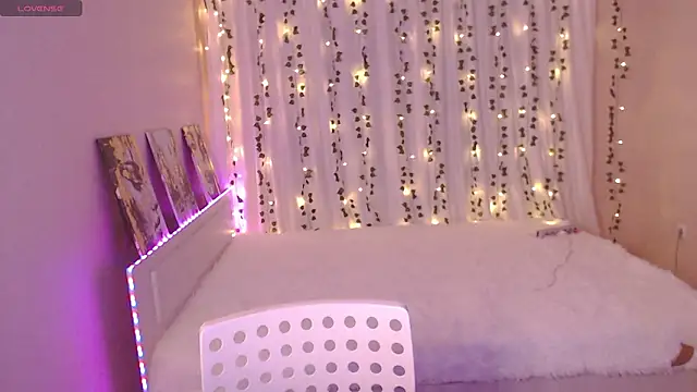 Stephanie_Bloom's cam snapshot