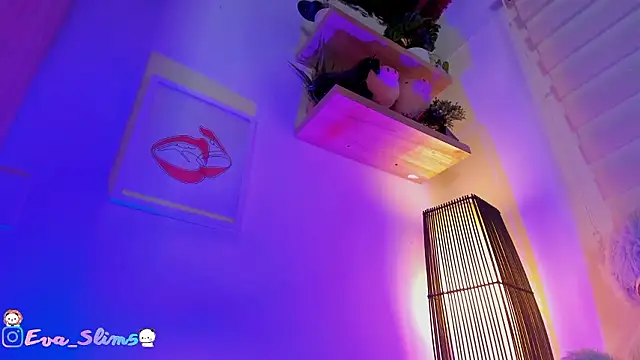 eva-slim-'s cam snapshot