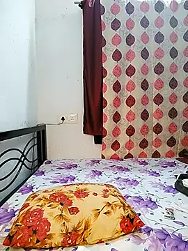 LoveLy-Soneya's cam snapshot