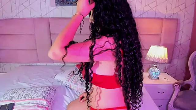 BellaSwwan's cam snapshot