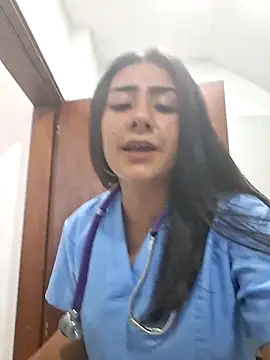 CAROLINE__07's cam snapshot