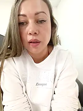 Madisson-04_'s cam snapshot