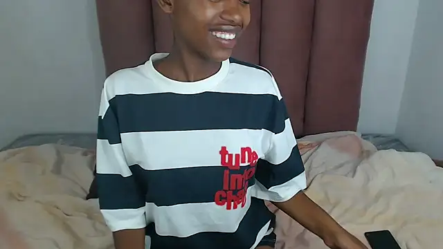 ScorpioBlue_'s cam snapshot