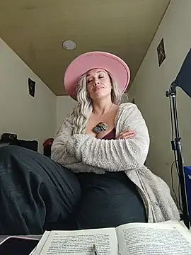 MAGDALAKOVANOVA's cam snapshot