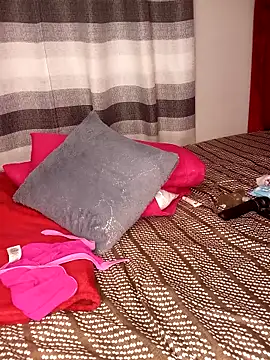 Hotytoty26's cam snapshot