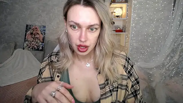 NickyAdamidi's cam snapshot