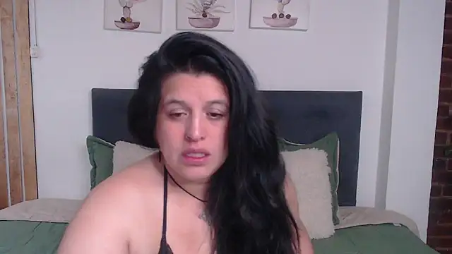 Andrea_secret_'s cam snapshot