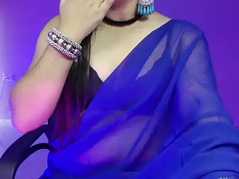 CutieVibe01's cam snapshot