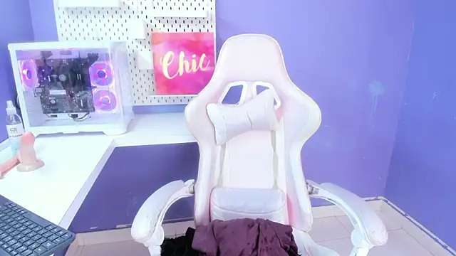 Alice_26_'s cam snapshot