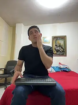 williamsmiiths16 live sex cam