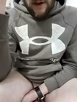 80julien live sex cam