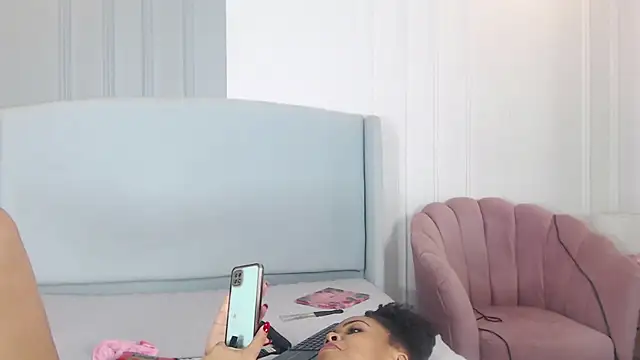 ChantalGarner's cam snapshot