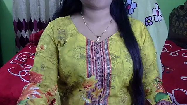 BengaliQueenStar's cam snapshot