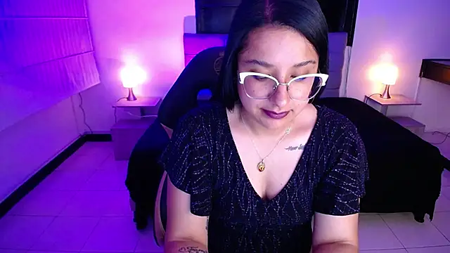 _sophiie_1's cam snapshot