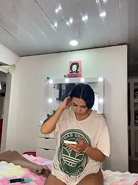 Marianahb-e live sex cam