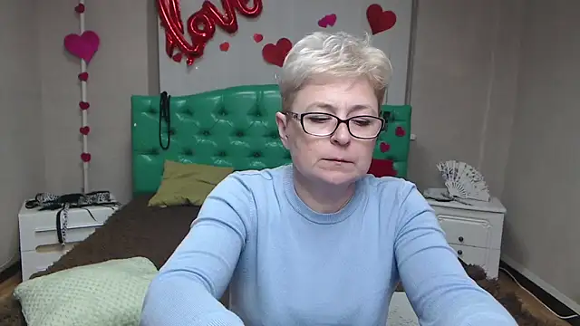 EmiliaGree's cam snapshot