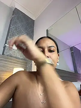 MiilaBlake's cam snapshot