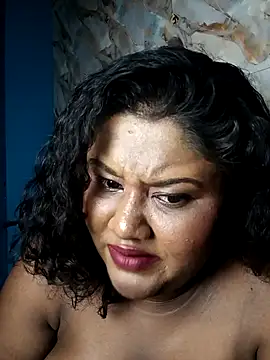 horny_diana's cam snapshot