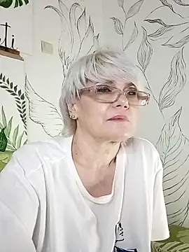 Catty_Lady's cam snapshot