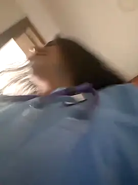 CAROLINE__07's cam snapshot