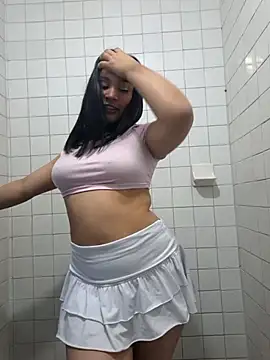 angel_ponce's cam snapshot