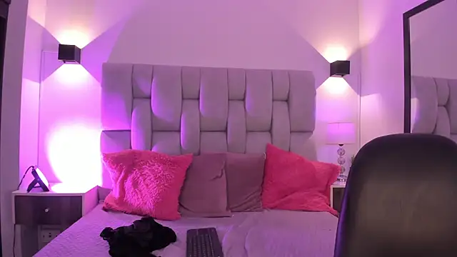 Seraphyne666's cam snapshot