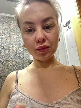 MartaLuna_'s cam snapshot