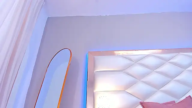 KeishaConie's cam snapshot