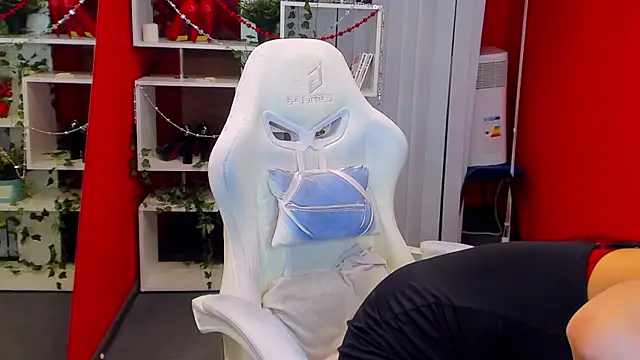 KateCloud's cam snapshot