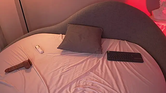 Paulah_x live sex cam