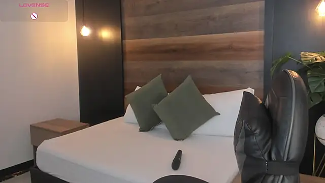 stephanya_'s cam snapshot