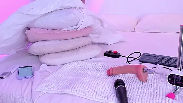 isabella_winkler's cam snapshot