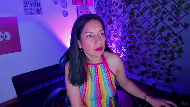 Megan_Collinss_'s cam snapshot