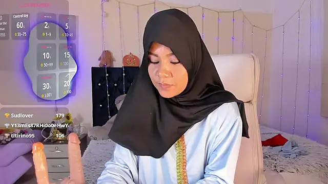 MalakChauriye's cam snapshot