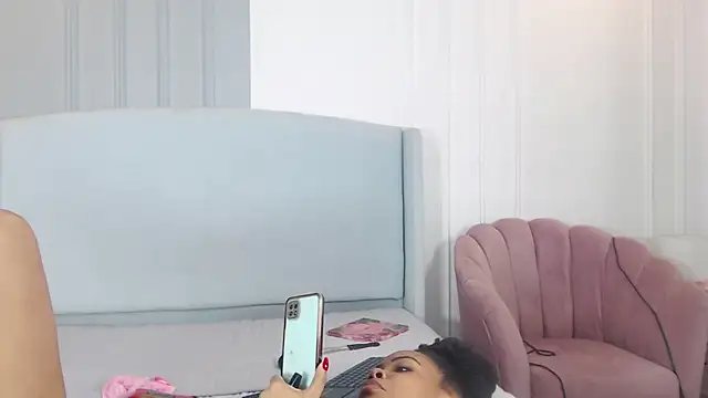 ChantalGarner's cam snapshot