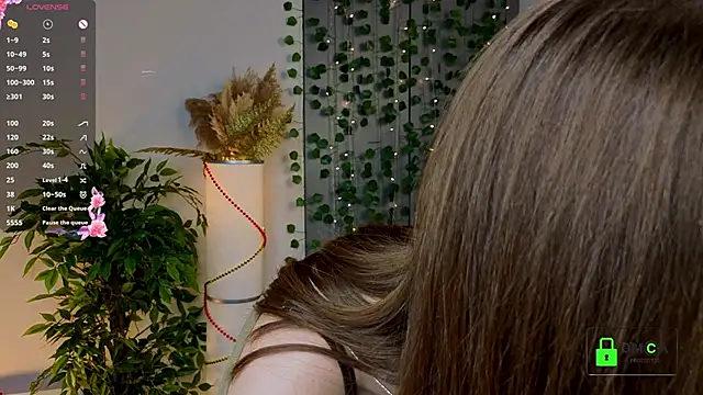 ShannaRois's cam snapshot