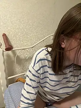 BeatriceTender's cam snapshot